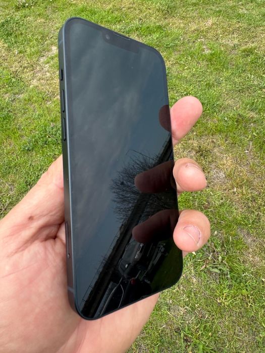 Iphone 14 blacak impecanil baterie 98%%