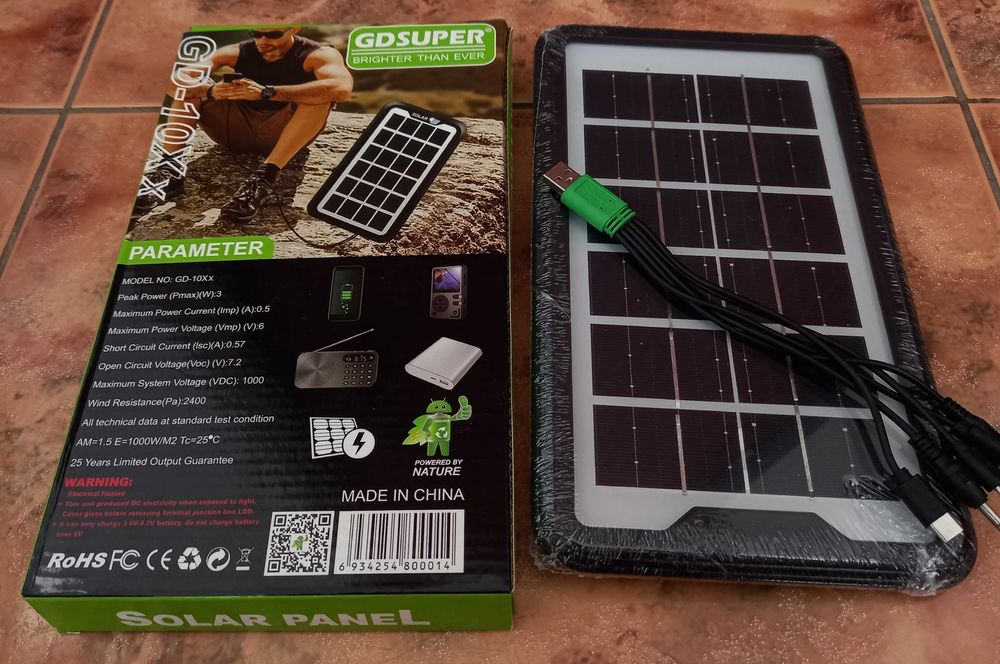 Baterie solara,kit incarcare fotovoltaic,camping drumetie