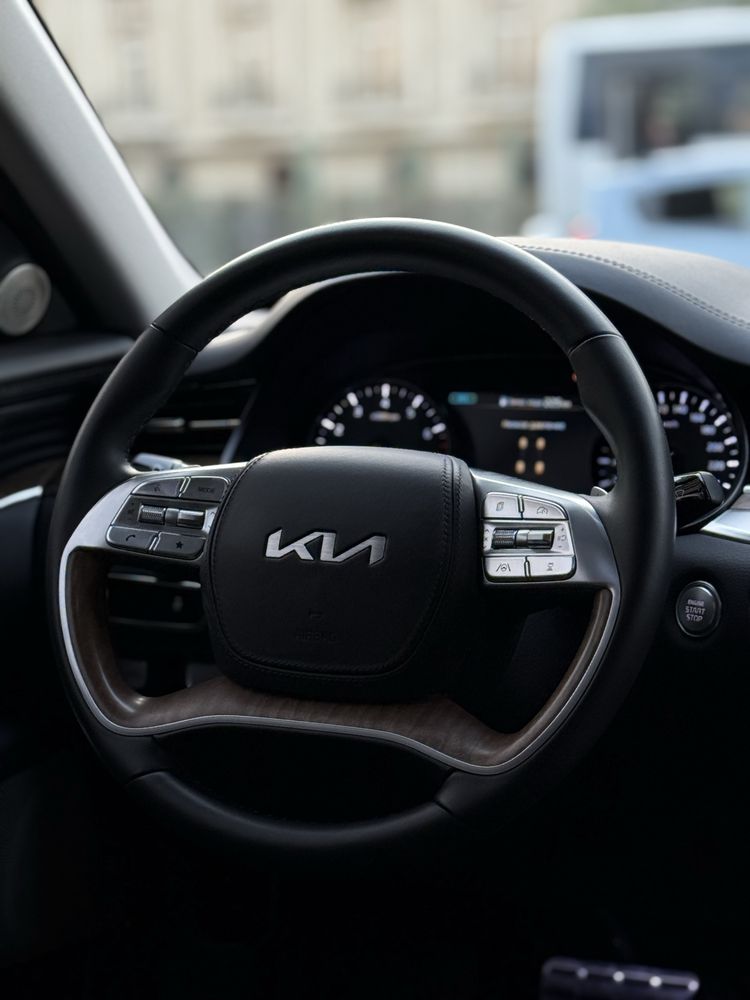 Kia K9 Продается