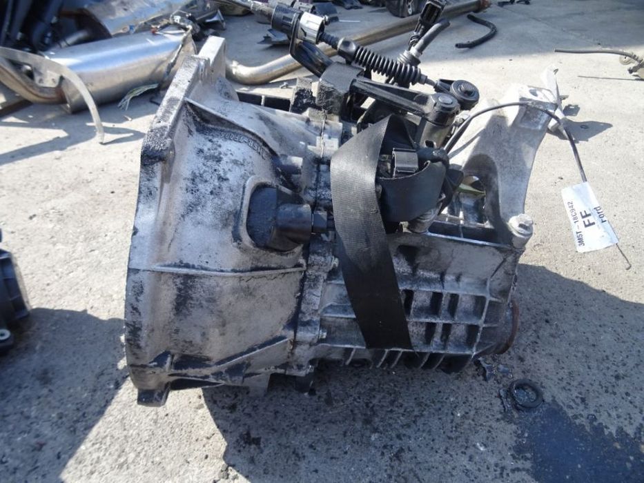 Cutie viteze Ford Focus 2 1.6 TDCI cu 5 trepte