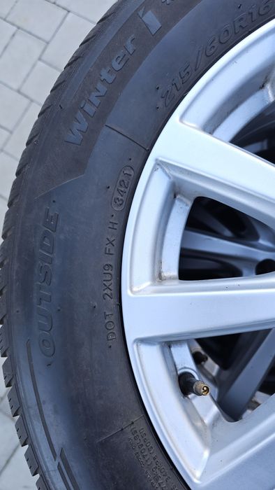 Anvelope Hankook Iarnă 215/60/r16 99H
