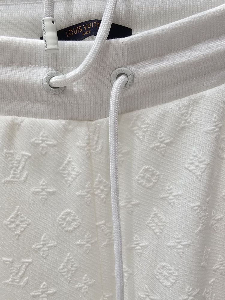 Compleu Louis Vuitton calitate Premium