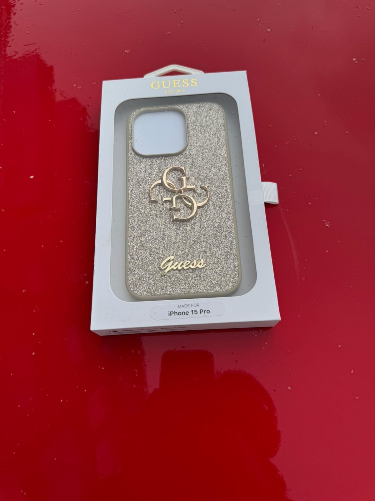 Кейс за iPhone 13 14 15 16 GUESS