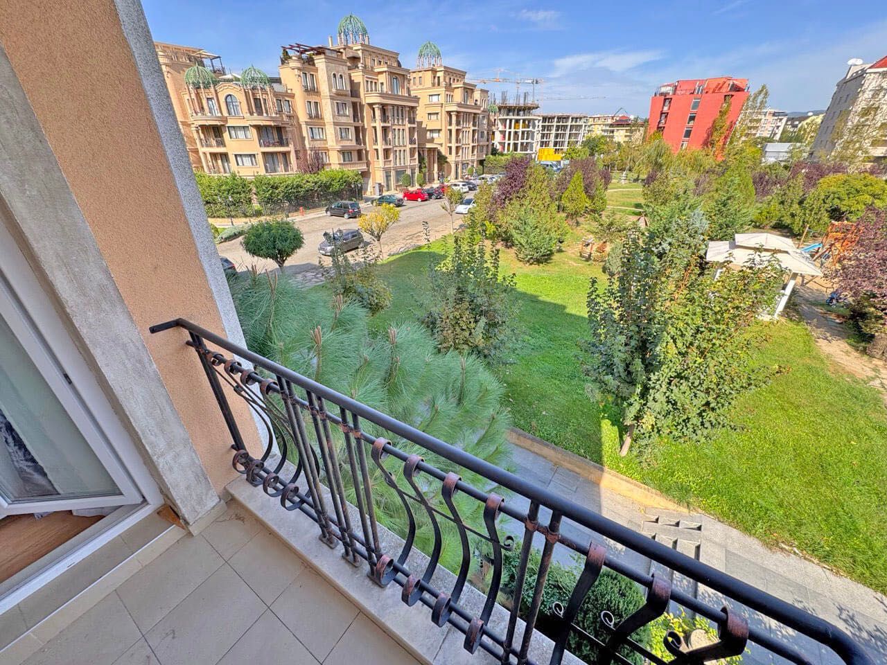 Дава се под наем Двустаен апартамент в Несебър - 35 кв.м за 230 € - Снимка #14