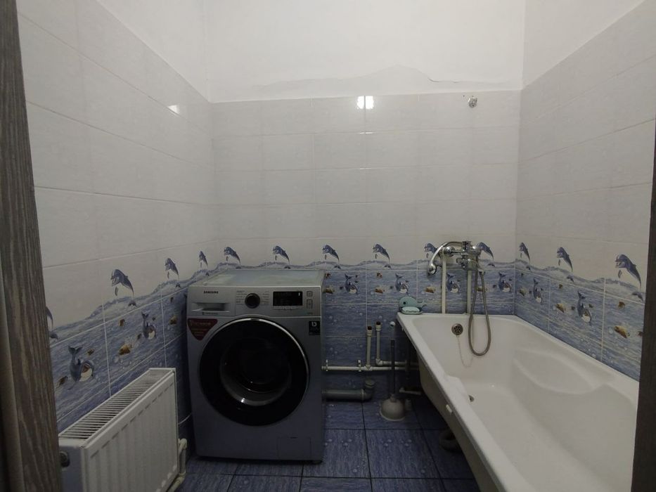 Buyuk ipak yoʻli metrosi Parkent bozori 2 daqiqa Arenda