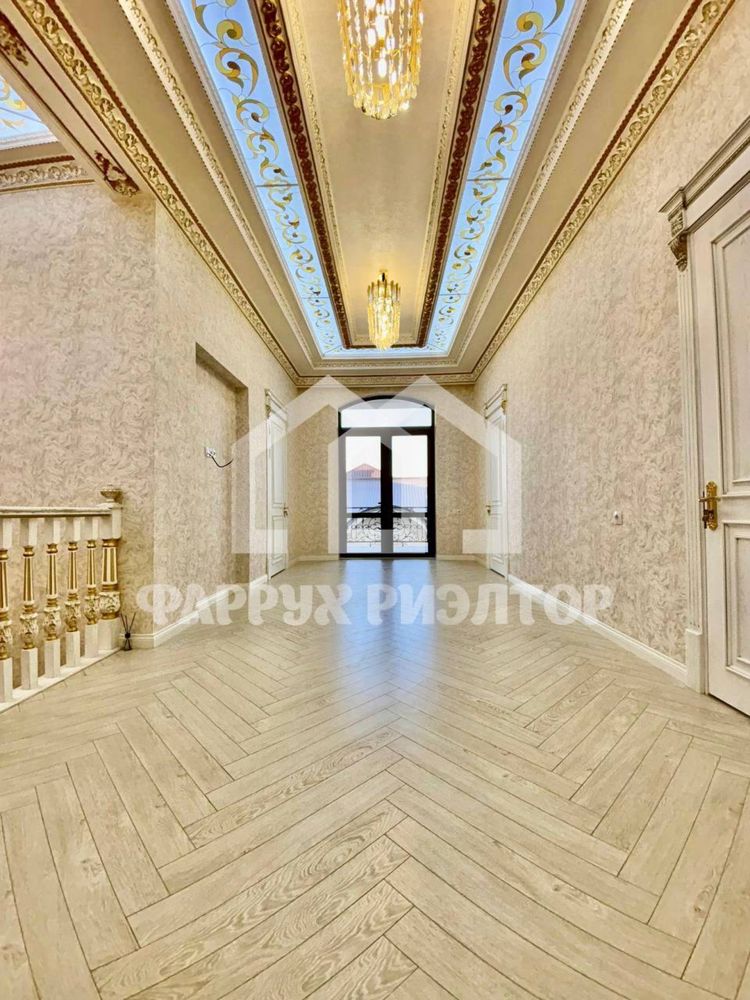 Буюк Ипак Йули 3 сотки  450м2 3 уровня