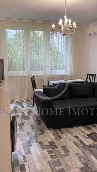 Продава се Двустаен апартамент в Пловдив, Център - 60 кв.м за 2867 €/кв.м - Снимка #1