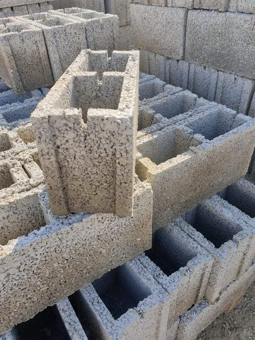 Boltari vibropresati