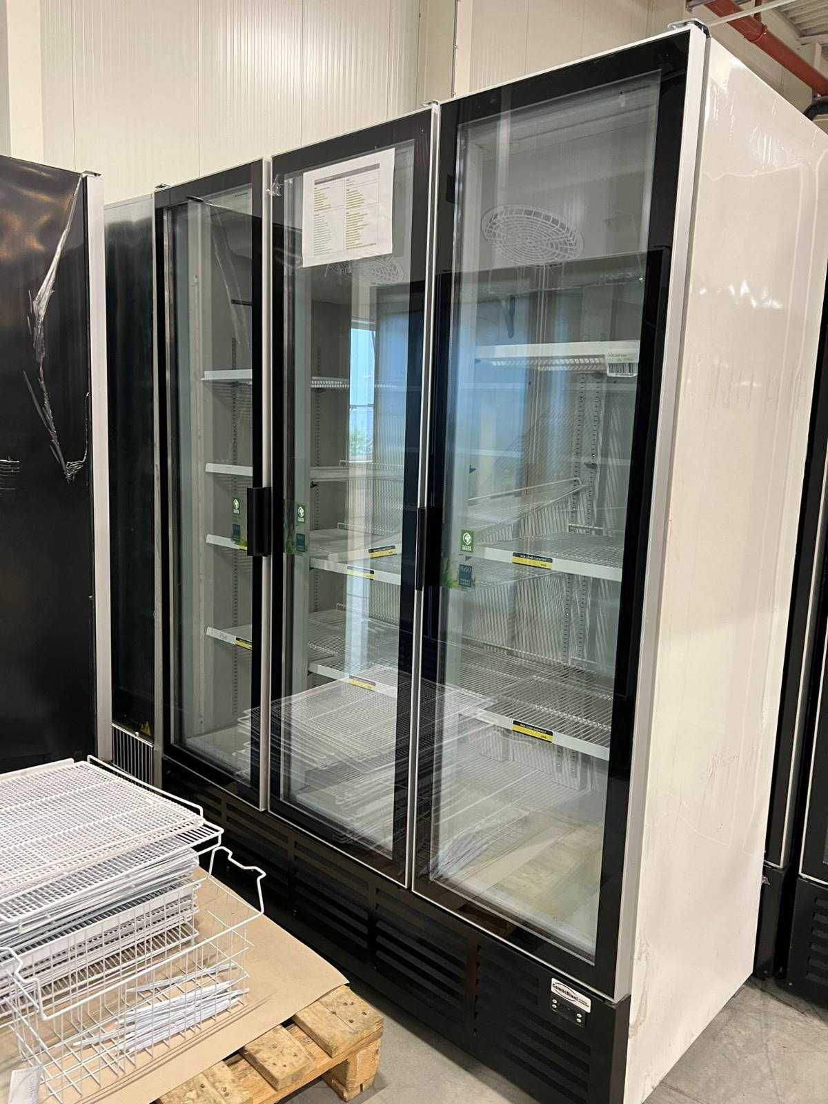 Хладилна витрина с 3 врати Ecocold Kiwi 1620 x 780 x 2082mm