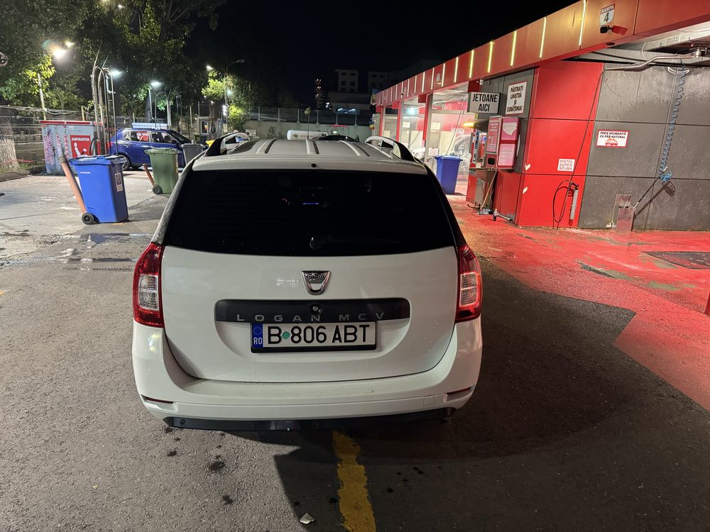 Vând Dacia Logan Mcv