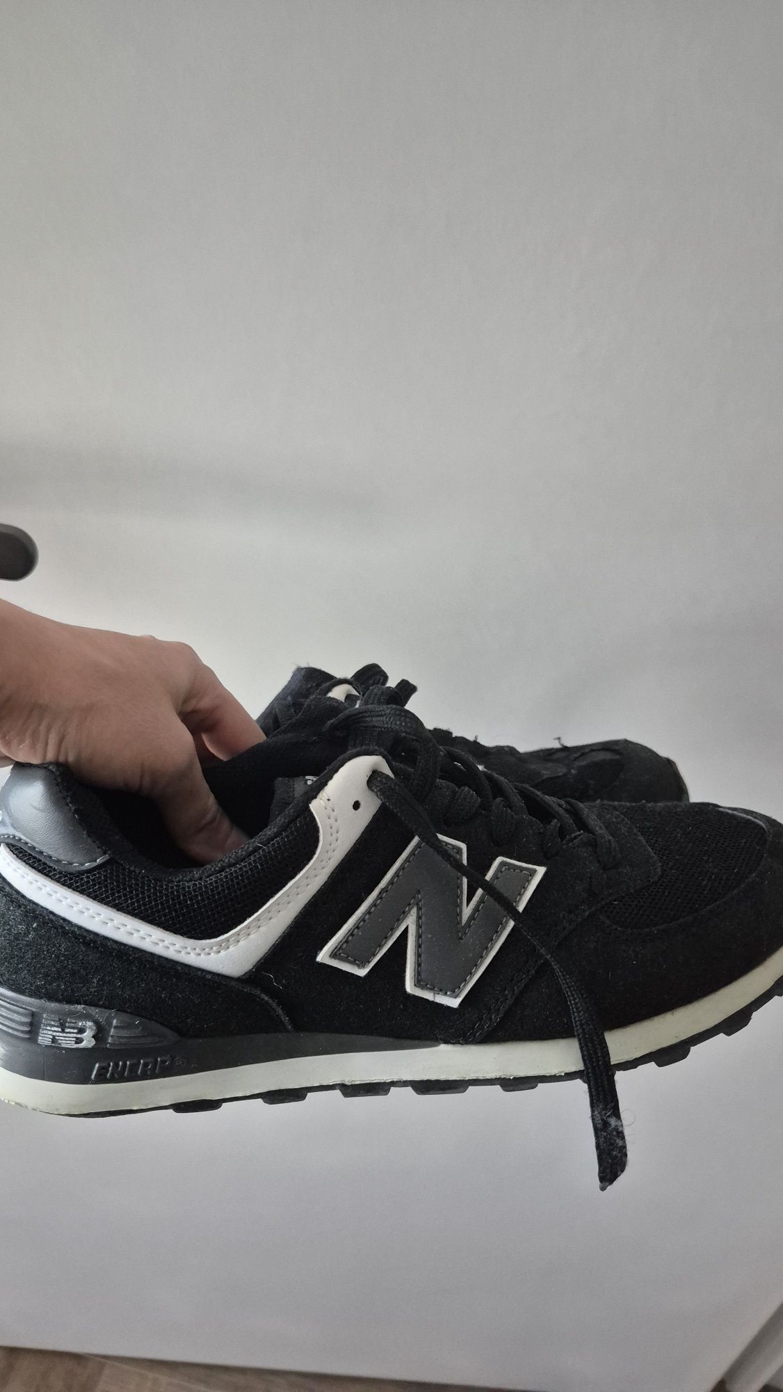 Кроссовки р.42 New Balance