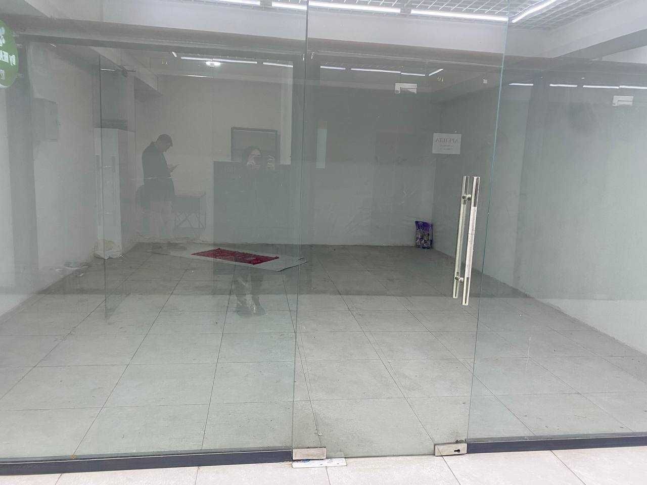 Сдается в аренду магазин на Катартале  32.3кв.м