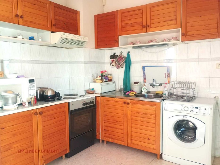 Дава се под наем Тристаен апартамент в София, Люлин 5 - 103 кв.м за 612 € - Снимка #6