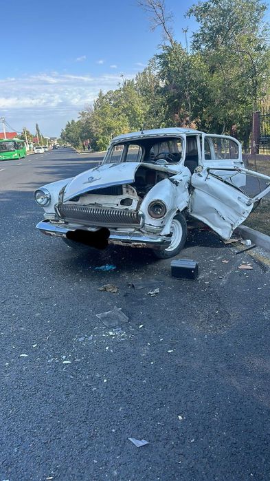 Автомобиль после аварии, требует ремонта