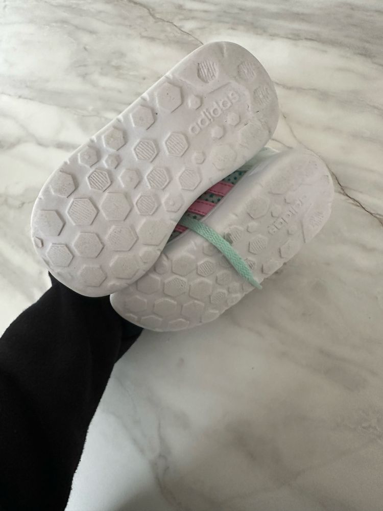 Детски Маратонки Adidas номер 21
