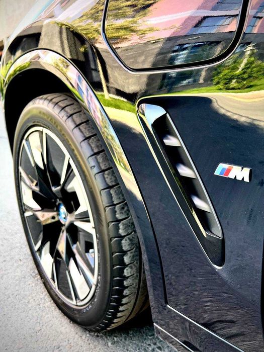 BMW iX3 (Exclusive M-Sport) 2025