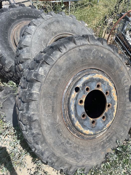 Гуми за камион и индустриални continental и Pirelli