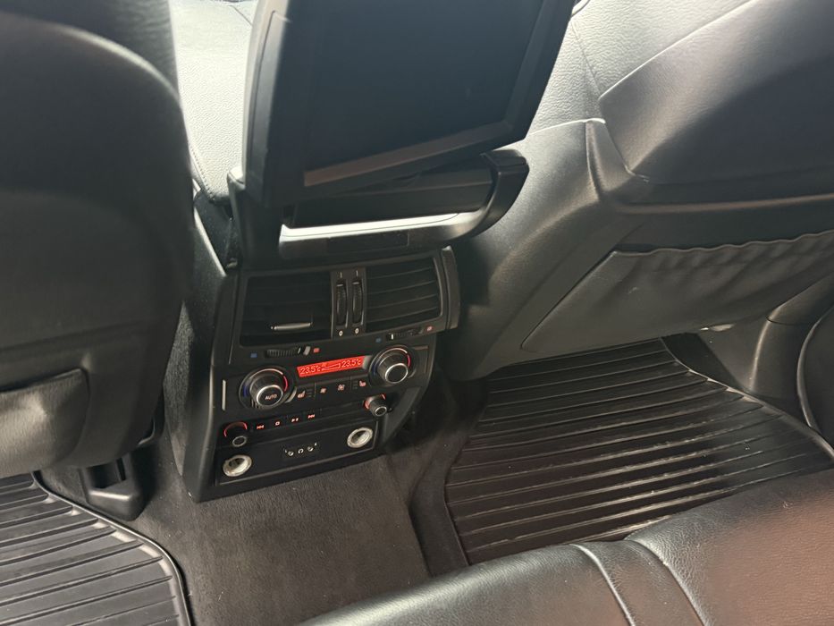 Bmw x5 e70 3.0d 235