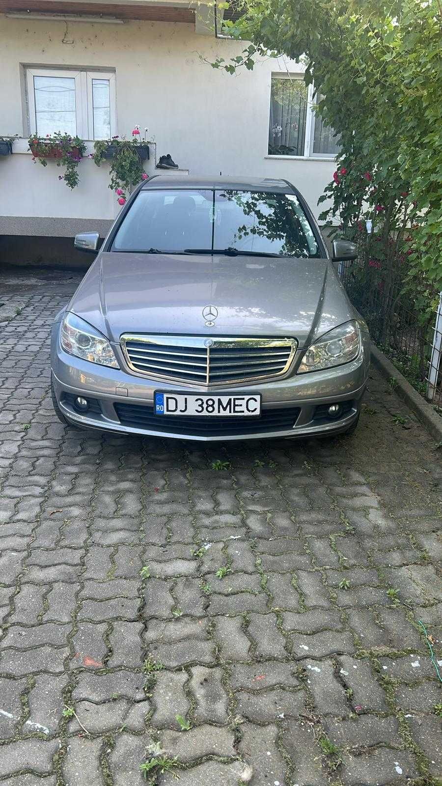 Mercedes C220 stare foarte buna