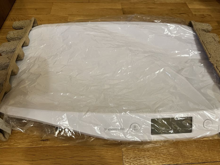 Бебешка везна Kikkaboo