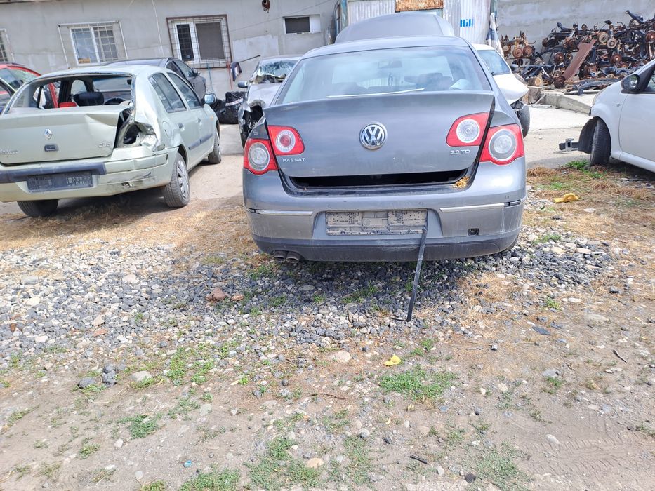 Dezmembrez VW Passat B6 cod motor BMP