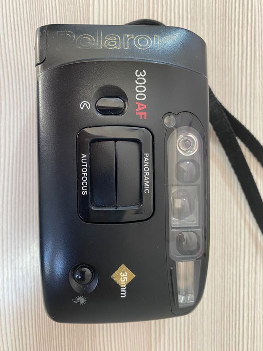 Фотоаппарат плёночный Polaroid
