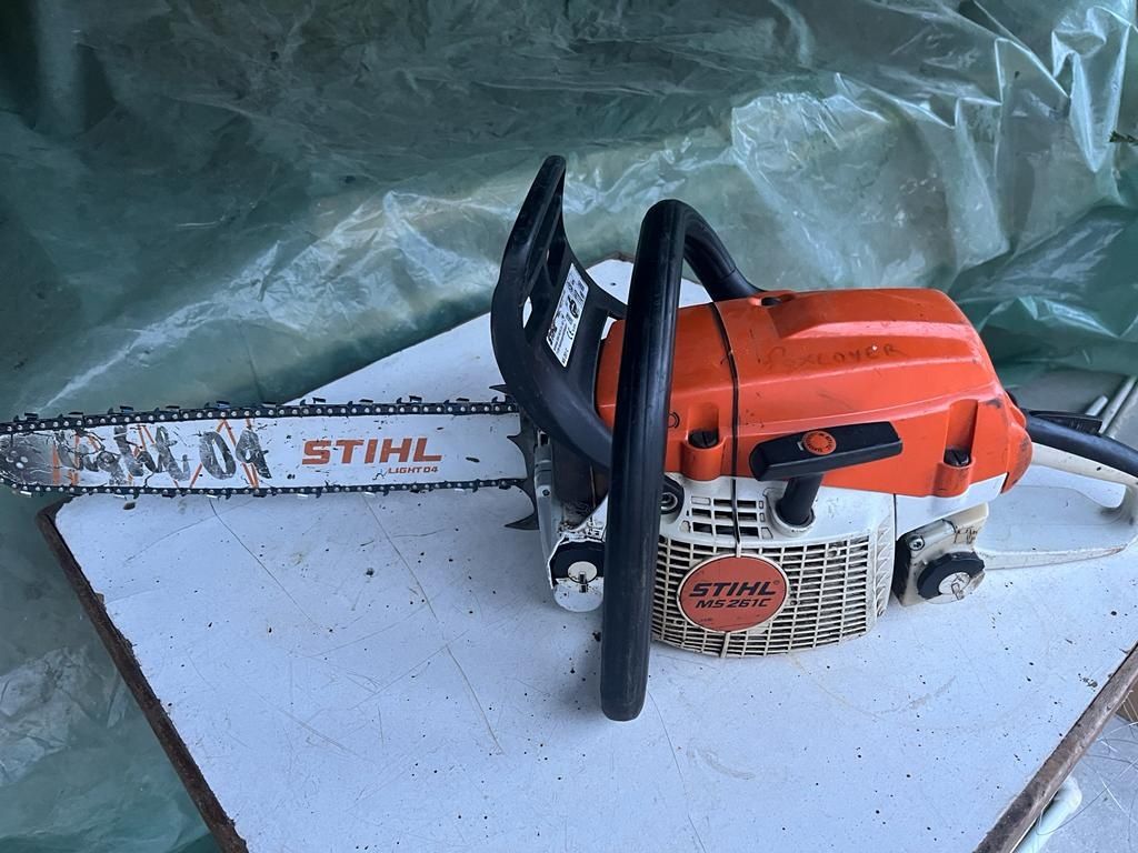 Drujba Stihl MS261C