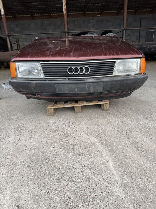 Продам Ауди 100 с3 2,3 на запчасти
