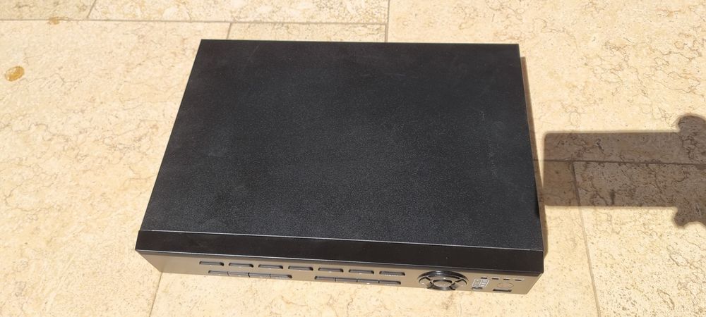 Dvr 16 canale. Fără hdd perfect funcțional.