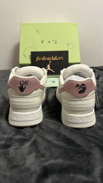 Off White Out of Office Low Rose (size 38)