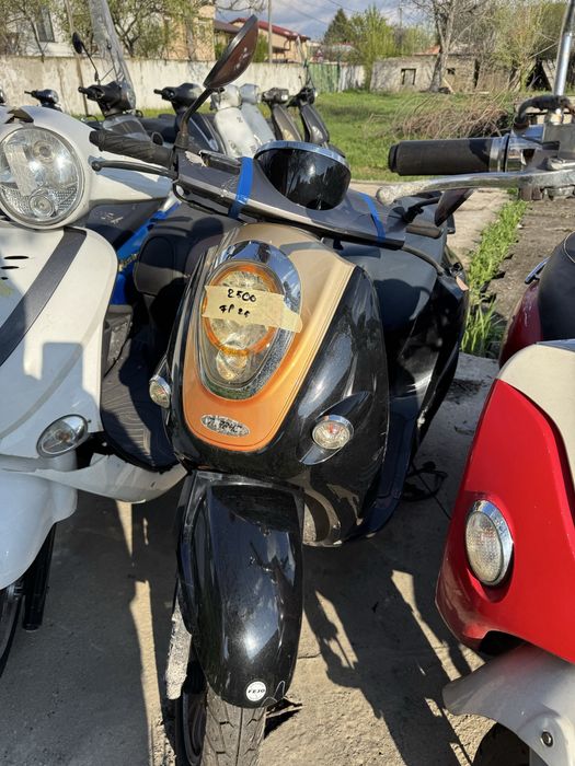 LOT scutere FARA PERMIS limitate 25km/h 6 buc
