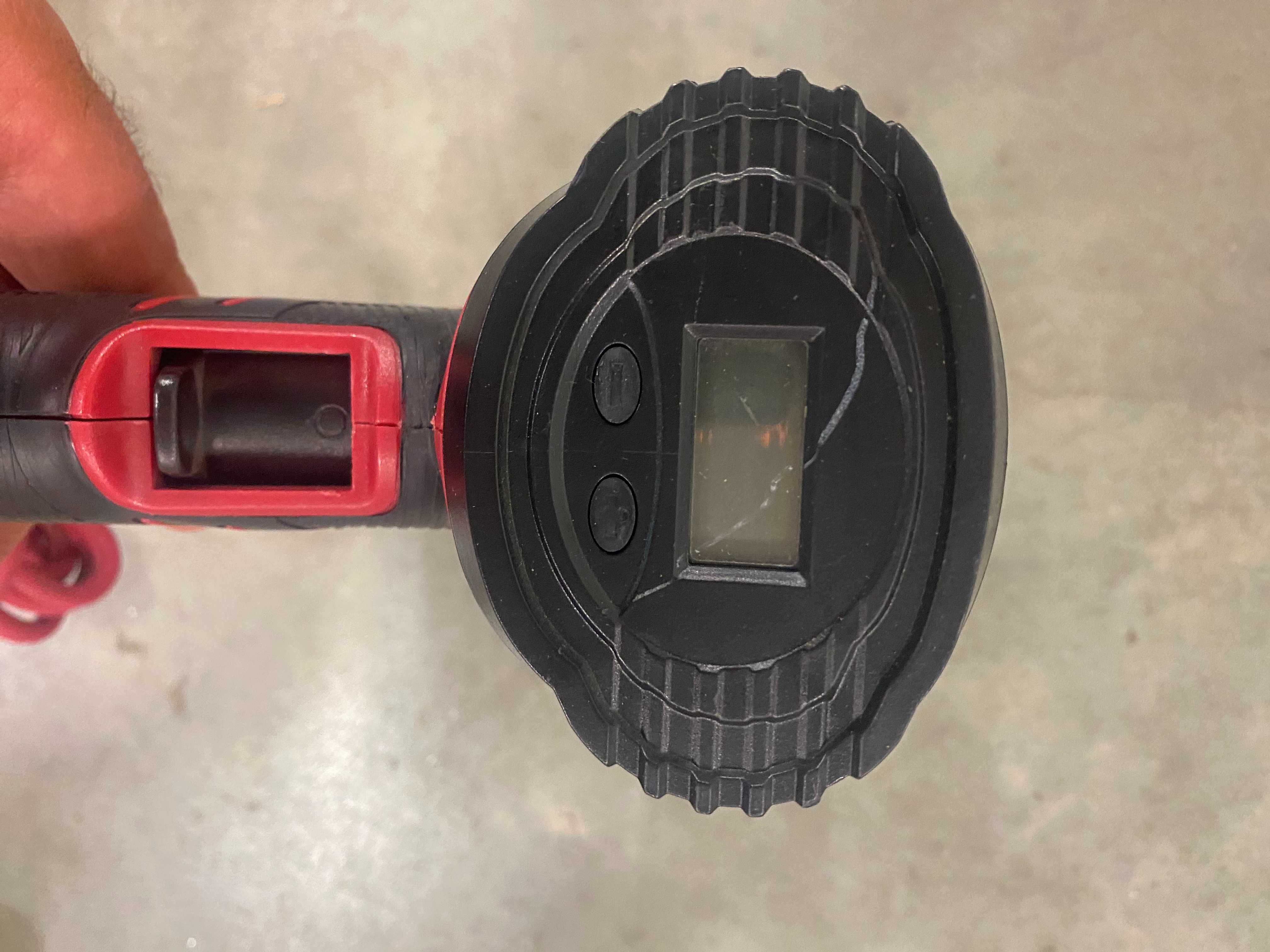 Пистолет за горещ въздух 2000W/Ъглошлайф 125mm 900W/Пистолет за топло