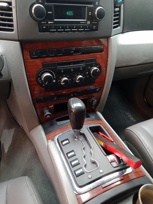 Продавам на части Jeep Grand Cherokee 3.0 CRD, 218kc 2005г