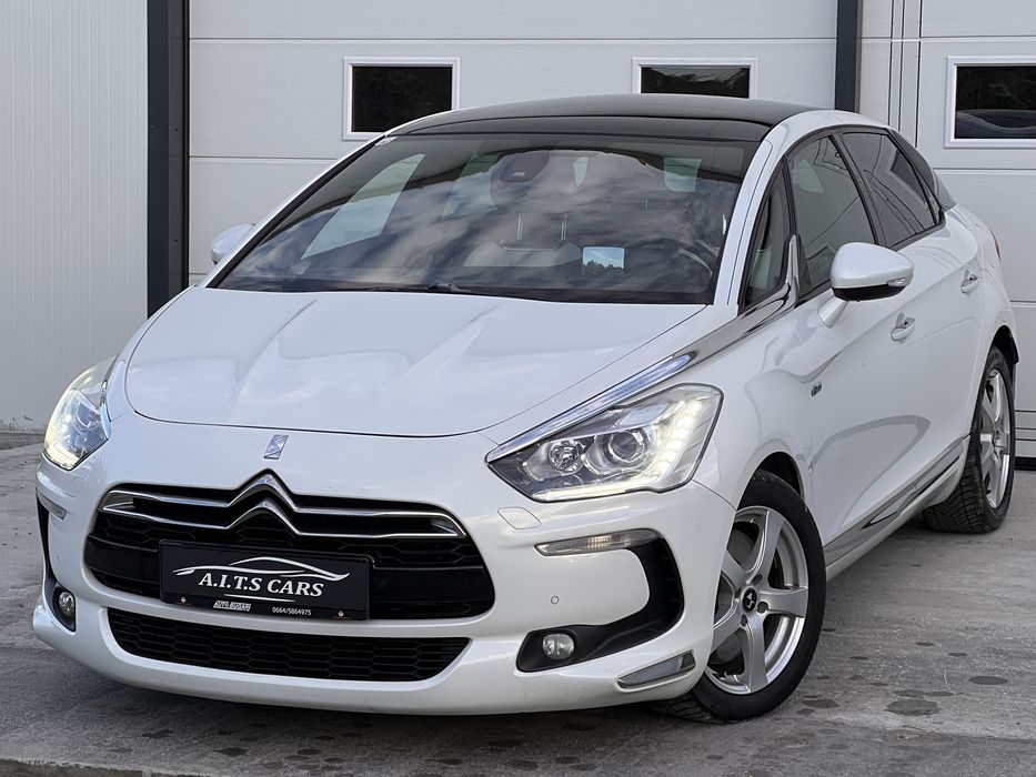 Citroen DS5 Hybrid4/4x4/Navi/Panoramic/Posibilitate rate fixe