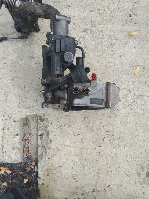 Injector injectoare 3.0 phaeton Audi A4 A6 A8 2010