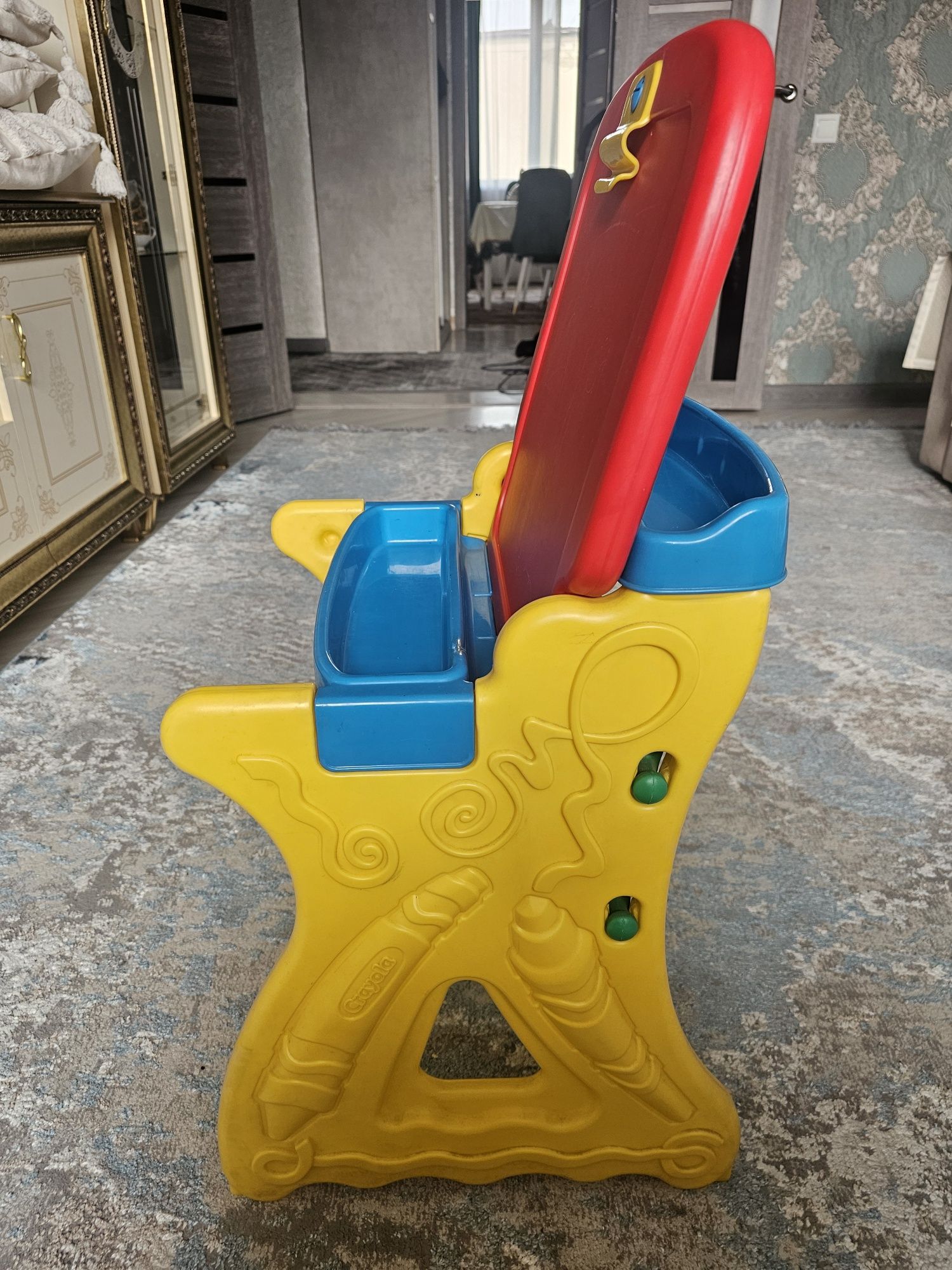 Стол для рисования