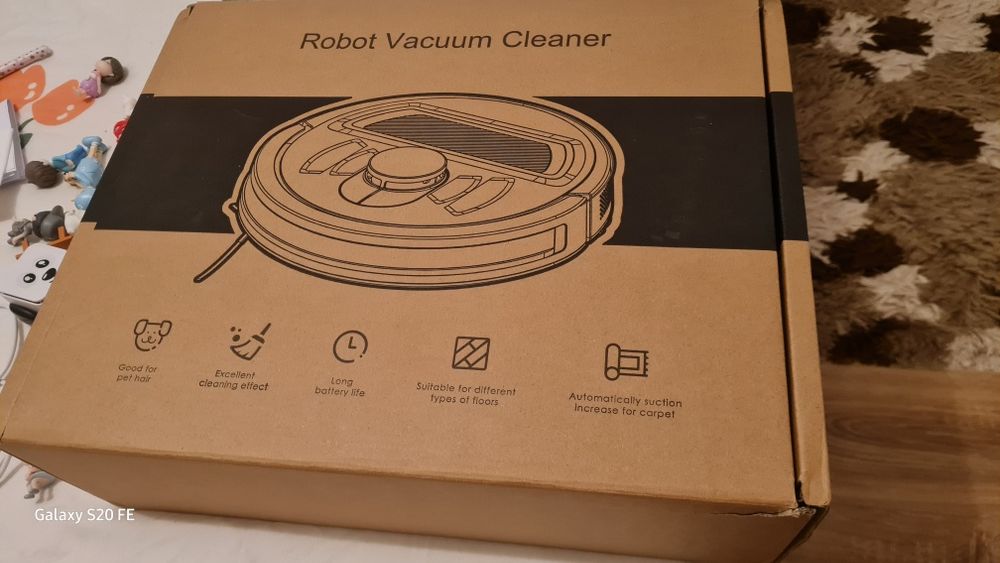 Vând robot inteligent de curățenie și funcție de mop