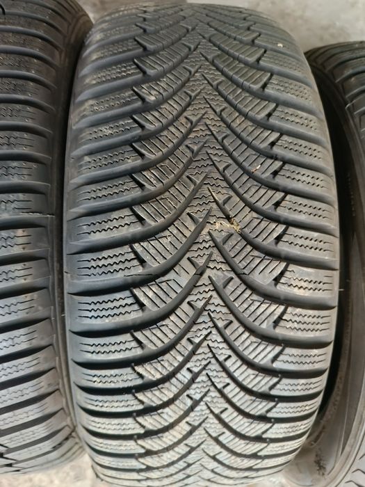 Зимни гуми -16цола -205/50-1бр.-85лв."HANKOOK"-9мм.гр.