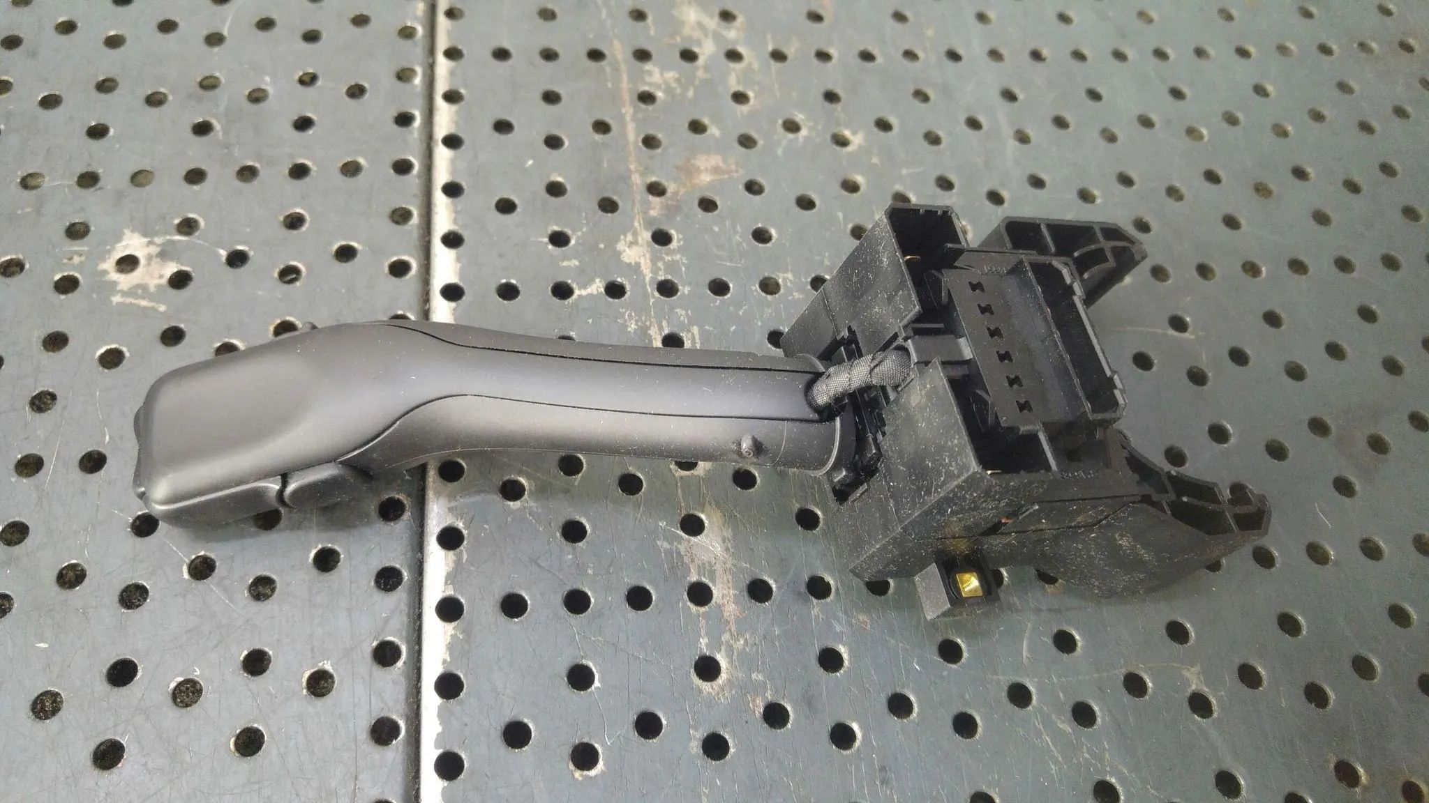 Maneta stergator vw golf 4 4b0953503h