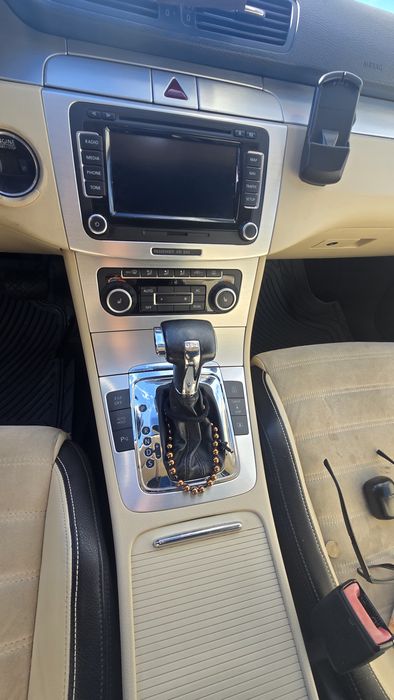 Vând Vw Passat CC