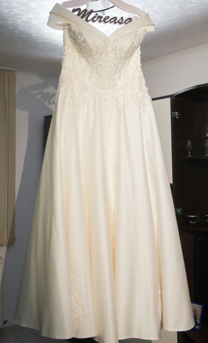 Rochie de mireasa