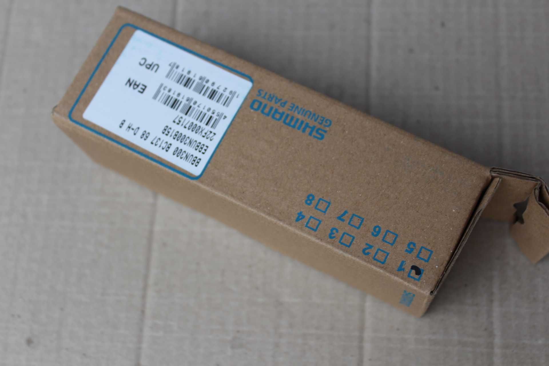 Shimano BB-UN300 monobloc rulment, ax patrat 115mm/68mm