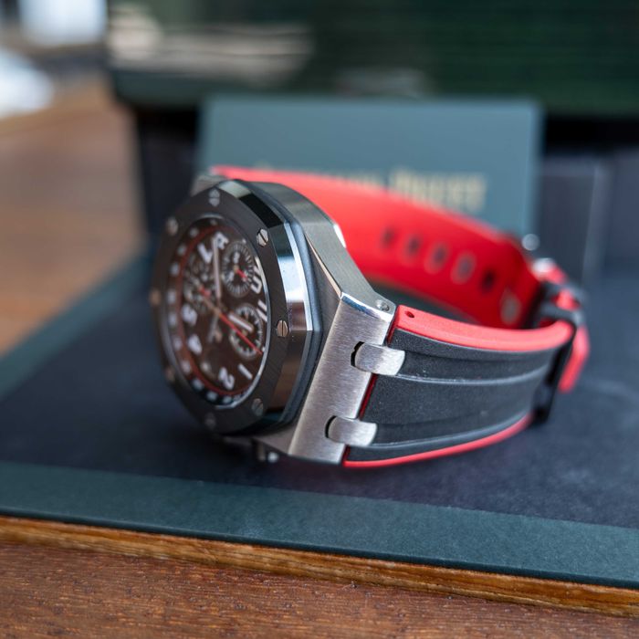 Audemars Piguet Royal Oak Offshore 42 mm, Vampire, 2021 г. Гаранция.