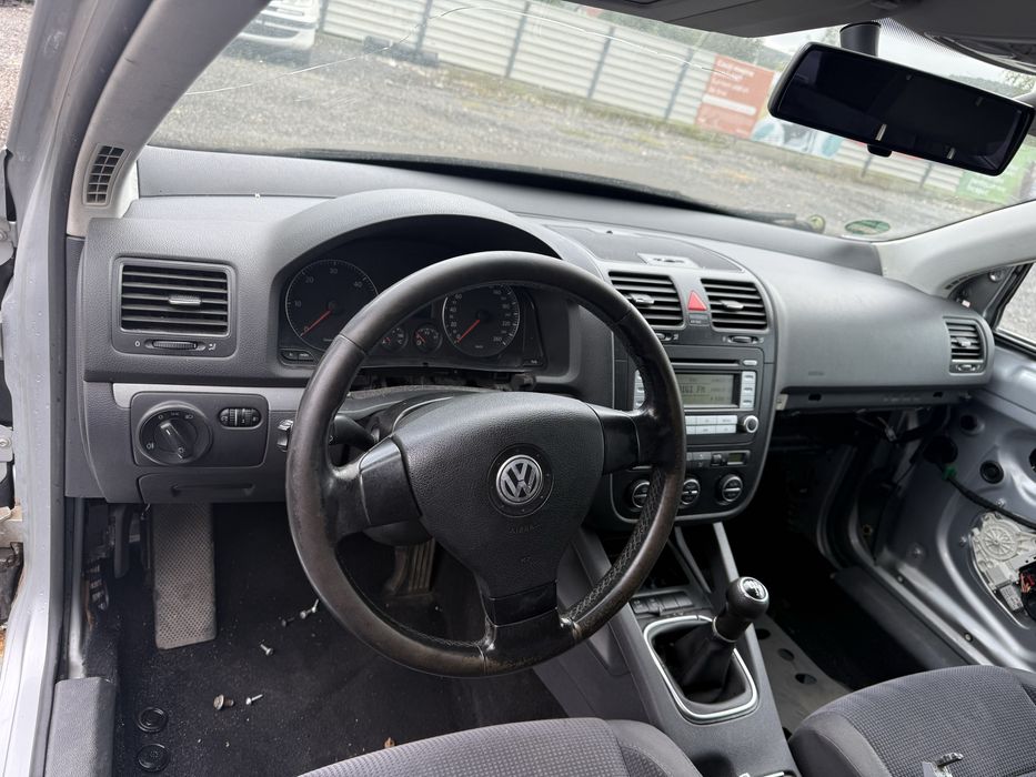 plansa bord vw golf 5 jetta an 2008