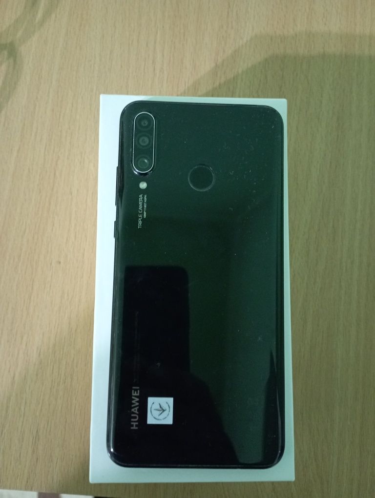 Vând Huawei p30 lite