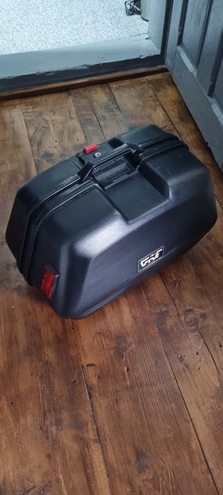 Cutie portbagaj moto topcase