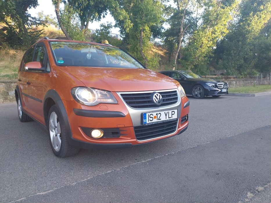 Touran cross  1.9tdi
