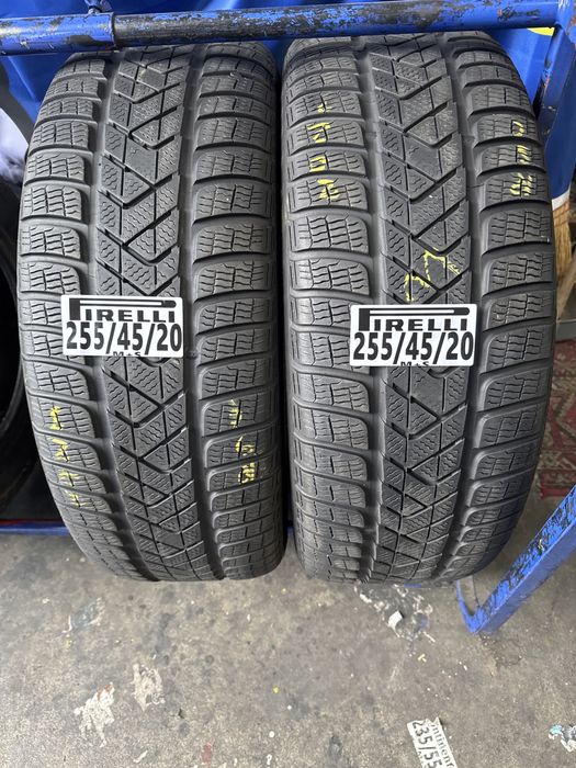 255/45/20 Pirelli M+S RSC