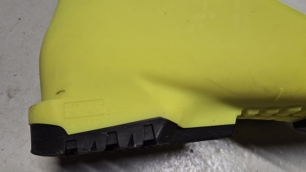 Vând clapari Head Vector marimea 26.5/43/9-9.95 Flex 110