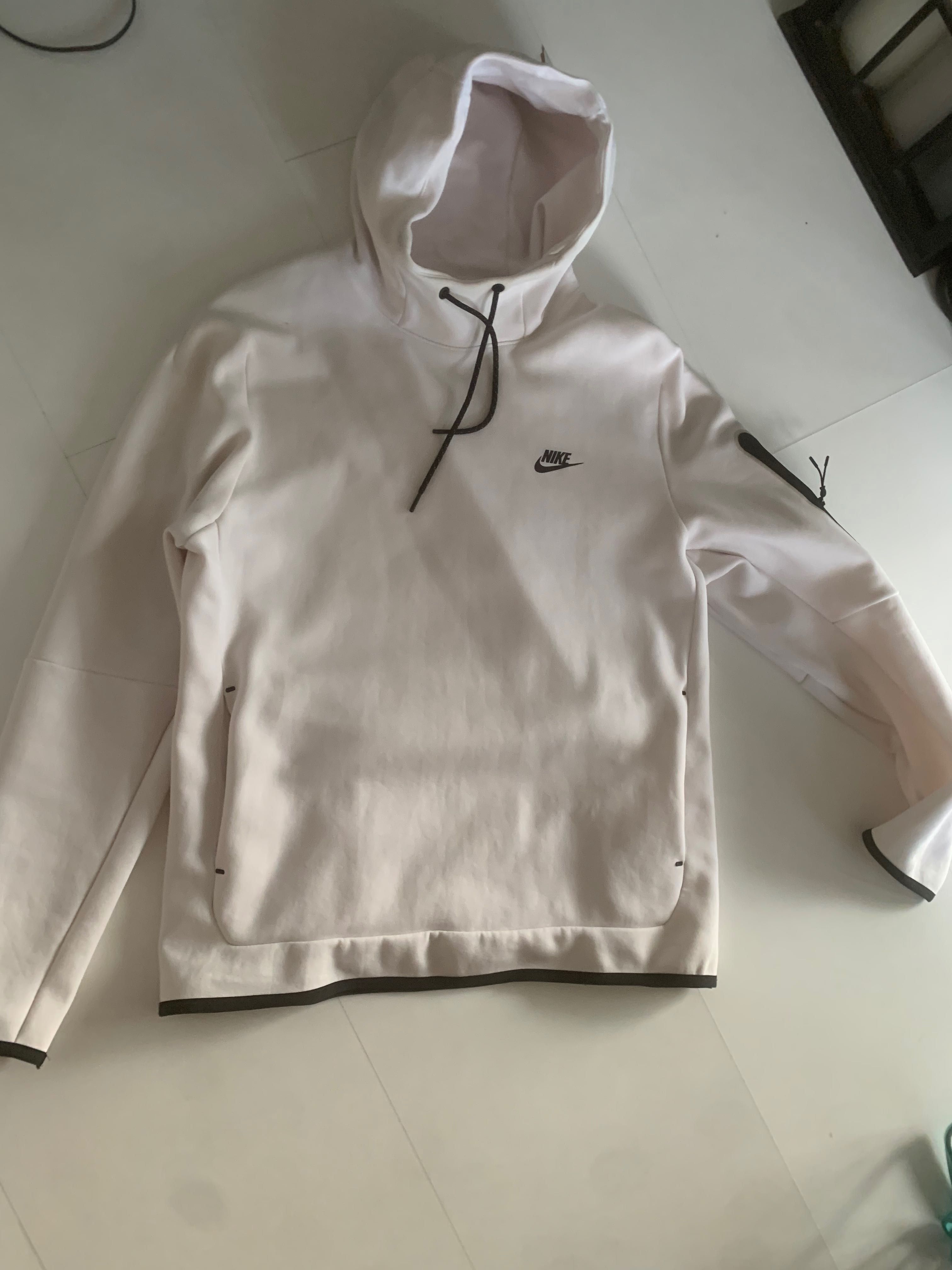 Nike tech fleece черен М